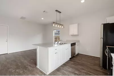 817 Circle Way, Jarrell, TX 76537 - Photo 10