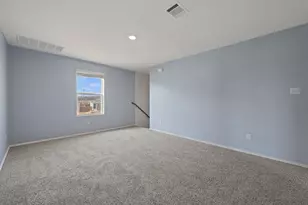 817 Circle Wy, Jarrell, TX 76537 - Photo 18