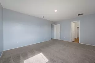 817 Circle Wy, Jarrell, TX 76537 - Photo 22