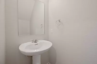 817 Circle Way, Jarrell, TX 76537 - Photo 16