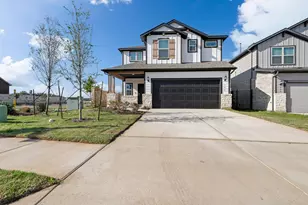 140 Darlington Ct, Liberty Hill, TX 78642 - Photo 1