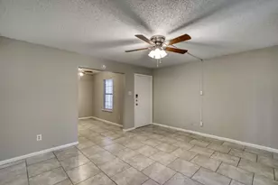 2000 Kazmeier Plaza, Bryan, TX 77802 - Photo 14