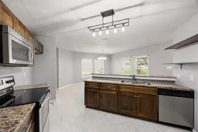 9735 Fortune Ridge Drive, Converse, TX 78109 - Photo 12