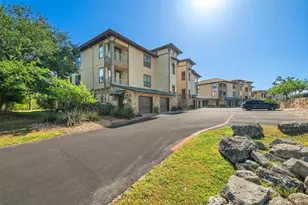 17800 Edgewood Way, Jonestown, TX 78645 - Photo 2