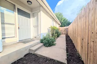 2016 Redwing Way, Round Rock, TX 78664 - Photo 2