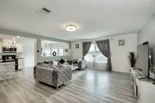 13608 Abigail Adams St, Manor, TX 78653 - Photo 8