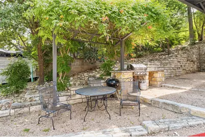 2205 N Lamar Boulevard #113, Austin, TX 78705 - Photo 20