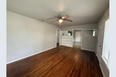 300 Mill Street, San Marcos, TX 78666 - Photo 8