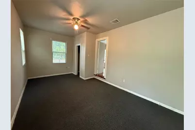 300 Mill Street, San Marcos, TX 78666 - Photo 10