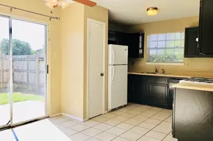 2000 Leeann Dr, Austin, TX 78758 - Photo 4