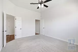 125 Citation Dr, Jarrell, TX 76537 - Photo 10