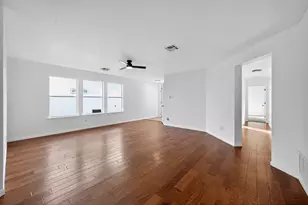 316 Flinn St, Hutto, TX 78634 - Photo 14