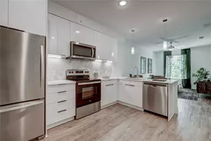 1301 W Koenig Ln, Austin, TX 78756 - Photo 1