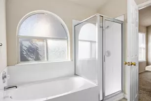 203 Altamont St, Hutto, TX 78634 - Photo 8