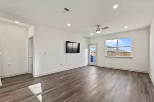 7704 Jacobean WY, Austin, TX 78724 - Photo 12