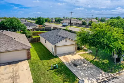 101 Adamae Lane, Hutto, TX 78634 - Photo 2