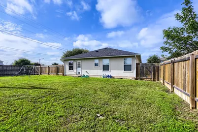 101 Adamae Lane, Hutto, TX 78634 - Photo 10