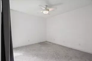 1705 Crossing Pl, Austin, TX 78741 - Photo 16