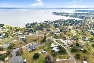 210 Striper Haven Ln, Buchanan Dam, TX 78609 - Photo 32