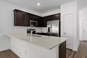 205 Rooster Wy, Jarrell, TX 76537 - Photo 4