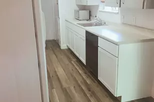 1415 Valleyridge Dr, Austin, TX 78704 - Photo 6