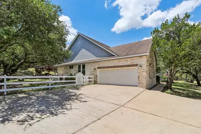 1065 Sunset Canyon Drive S, Dripping Springs, TX 78620 - Photo 2