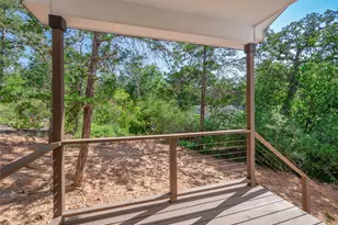 121 S Kanaio Dr, Bastrop, TX 78602 - Photo 6