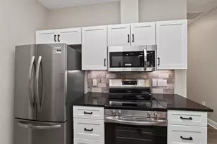 121 S Kanaio Dr, Bastrop, TX 78602 - Photo 28