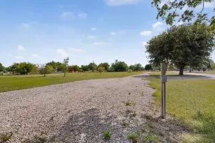 350 Richard Rd, Georgetown, TX 78626 - Photo 38
