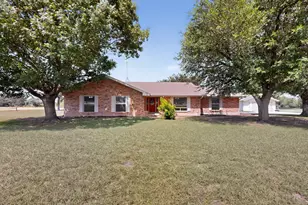 350 Richard Rd, Georgetown, TX 78626 - Photo 2