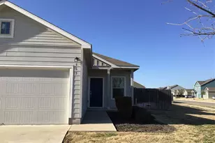 565 Big Rocky Bend, Georgetown, TX 78626 - Photo 2