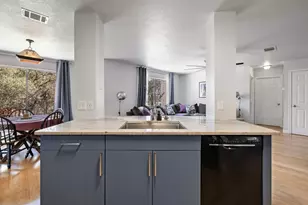 2002 E Gann Hill Dr, Cedar Park, TX 78613 - Photo 12