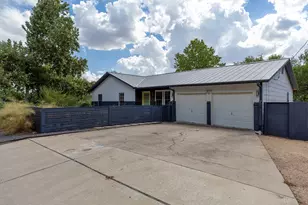 5307 Ledesma Rd, Austin, TX 78721 - Photo 2