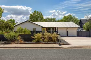 5307 Ledesma Rd, Austin, TX 78721 - Photo 1