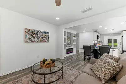7309 Blessing Avenue, Austin, TX 78752 - Photo 4
