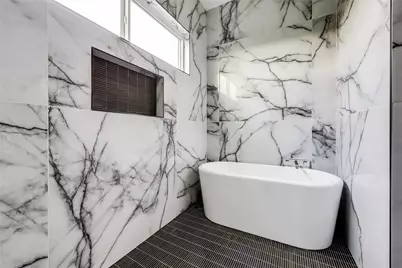 8009 Flintlock Circle, Lago Vista, TX 78645 - Photo 24