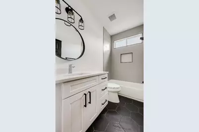 8009 Flintlock Circle, Lago Vista, TX 78645 - Photo 30