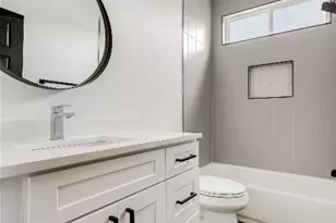 8009 Flintlock Cir, Lago Vista, TX 78645 - Photo 30