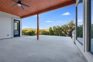 8009 Flintlock Cir, Lago Vista, TX 78645 - Photo 1