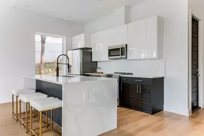 8009 Flintlock Circle, Lago Vista, TX 78645 - Photo 10