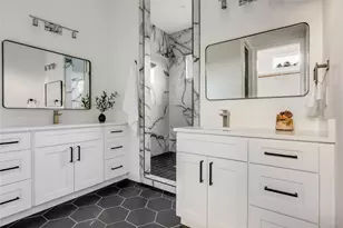 8009 Flintlock Cir, Lago Vista, TX 78645 - Photo 22