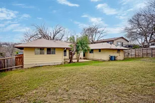 6508 Auburndale St, Austin, TX 78723 - Photo 32