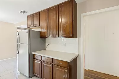 1405 Broadmoor Drive, Austin, TX 78723 - Photo 12