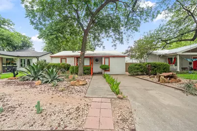 7005 Saint Johns Circle, Austin, TX 78757 - Photo 2