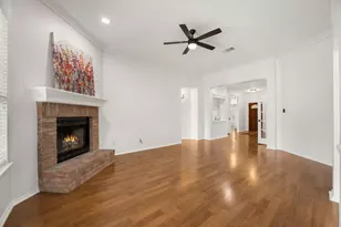 1106 Woodview Dr, Leander, TX 78641 - Photo 8