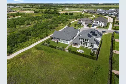 8404 Ambergill Court, Austin, TX 78744 - Photo 32