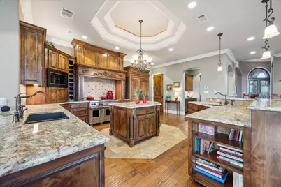 259 Chimney Cove Drive, Marble Falls, TX 78654 - Photo 14