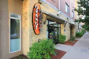 910 W 25th St, Austin, TX 78705 - Photo 30