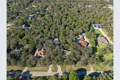 226 Cedar Hills Drive, Elgin, TX 78621 - Photo 38