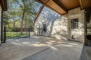 226 Cedar Hills Dr, Elgin, TX 78621 - Photo 30
